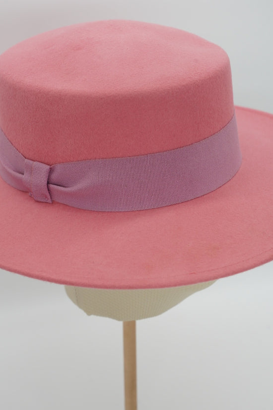 Cappello a cilindro piatto in feltro rosa