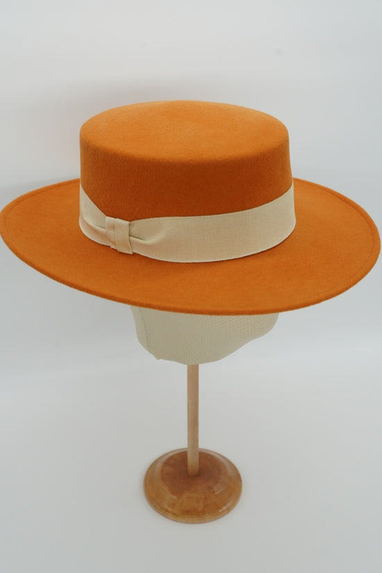 Cappello a cilindro piatto in feltro rame