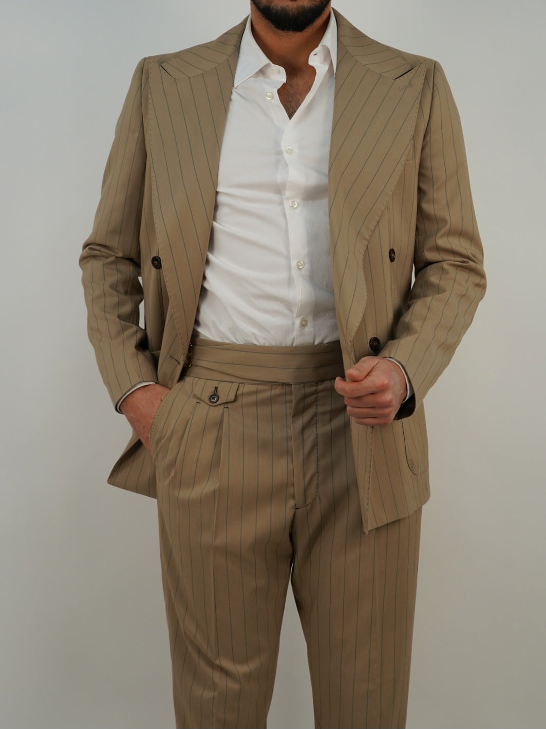 Abito Extensive Doppiopetto beige gessato