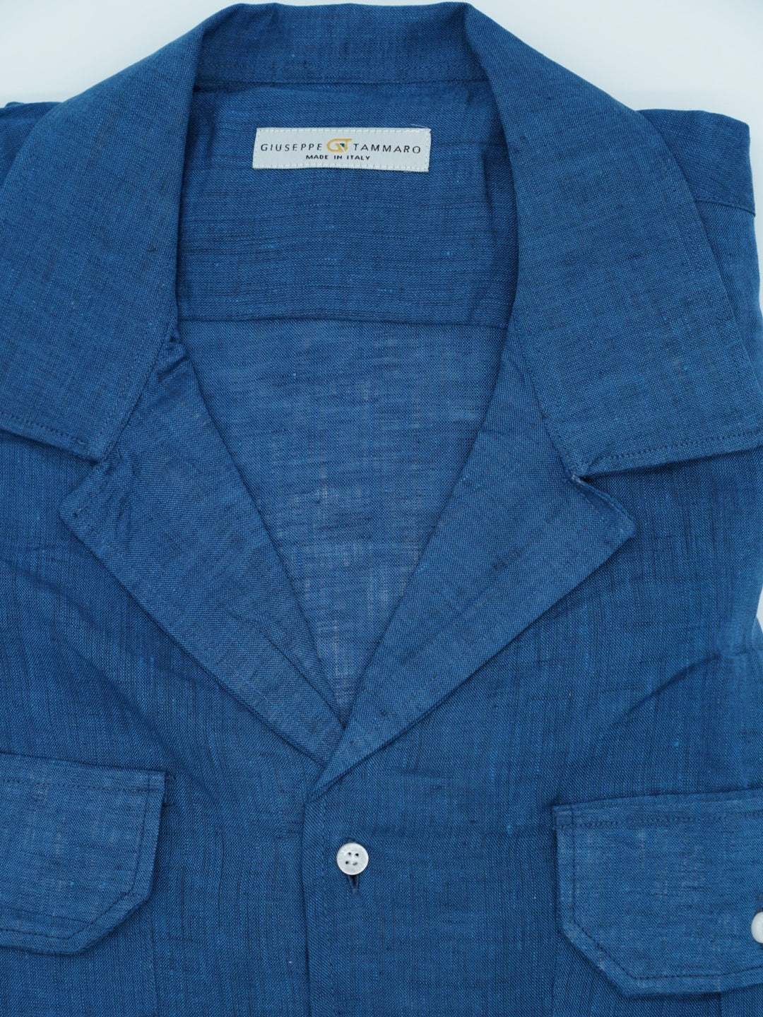Camicia collo cubano lino blu con tasche