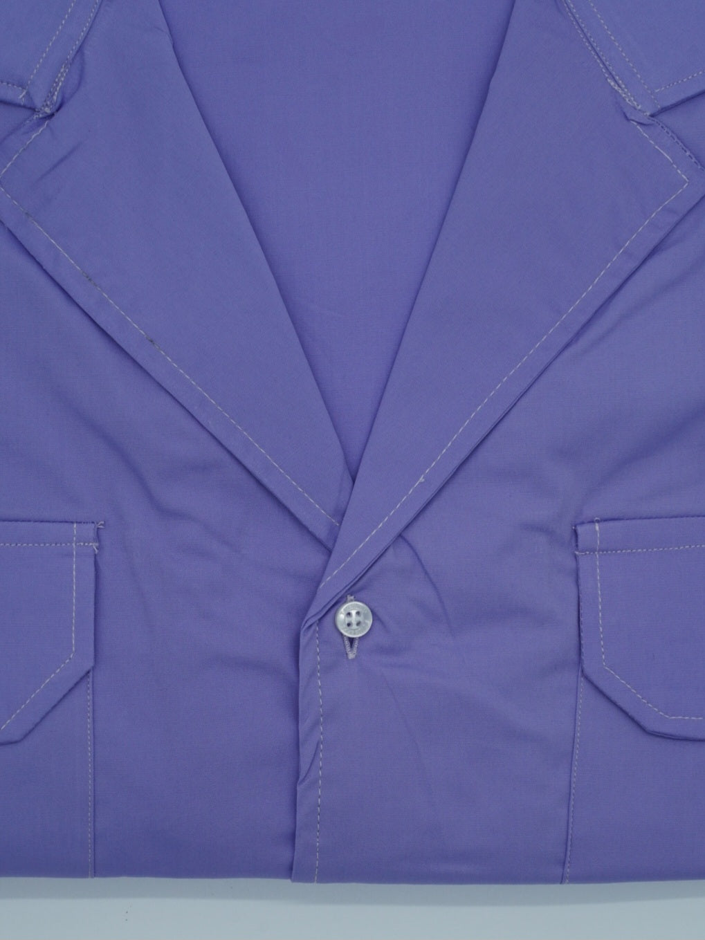 Camicia collo cubano lilla con tasche