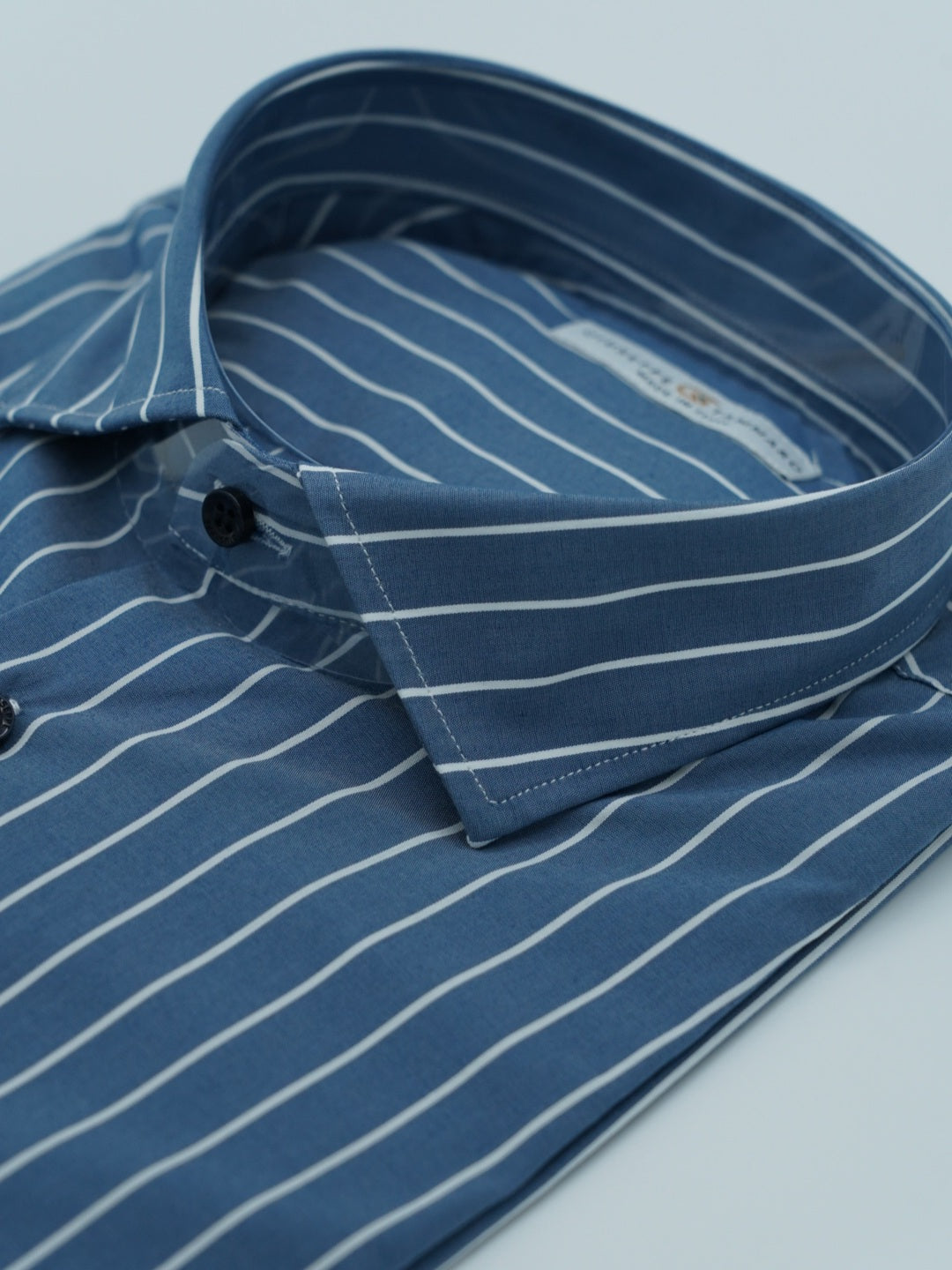 Camicia collo francese righe blu