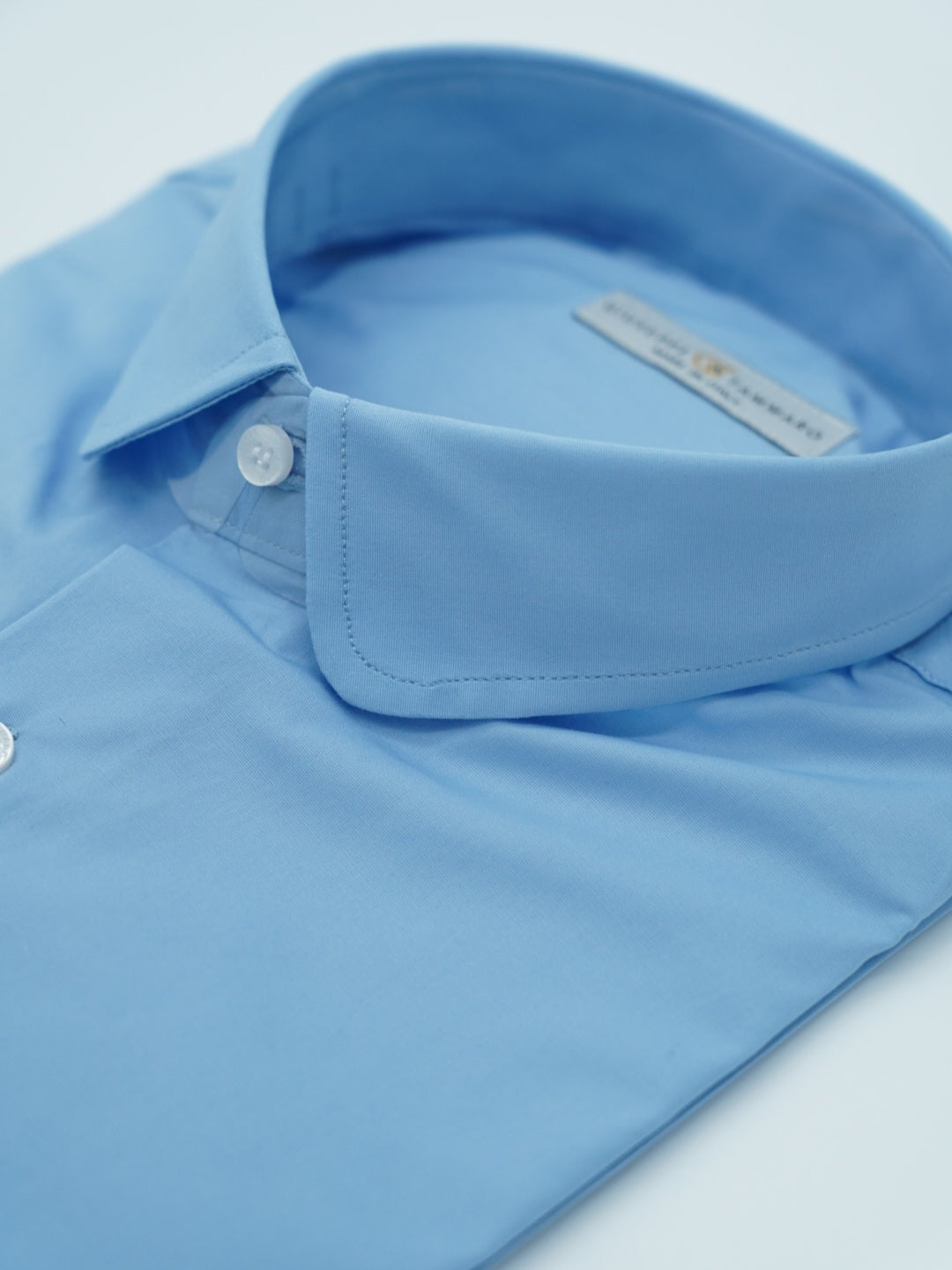 Camicia collo club azzurra