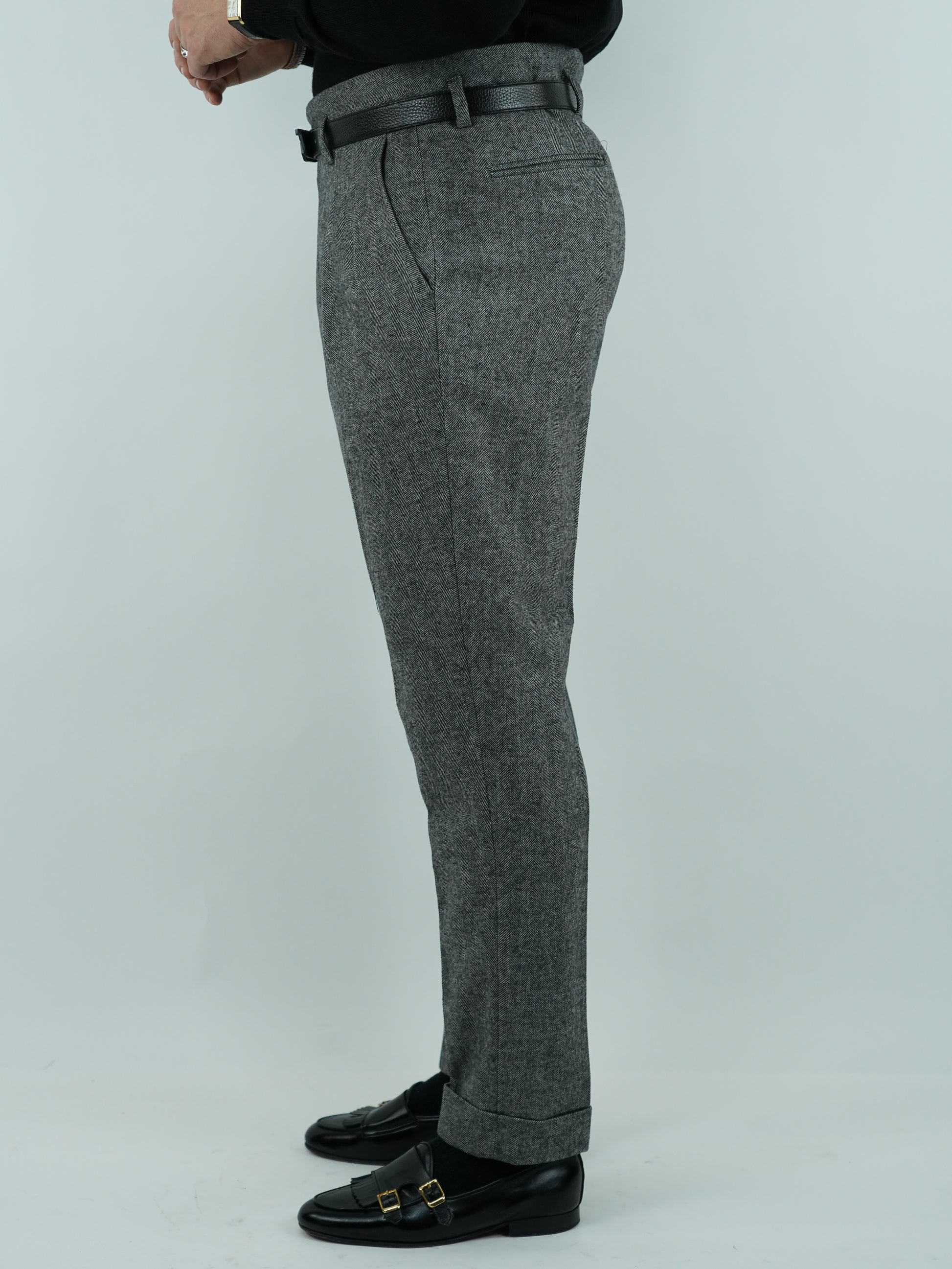 Gurkha grigio chiaro spigato con passanti