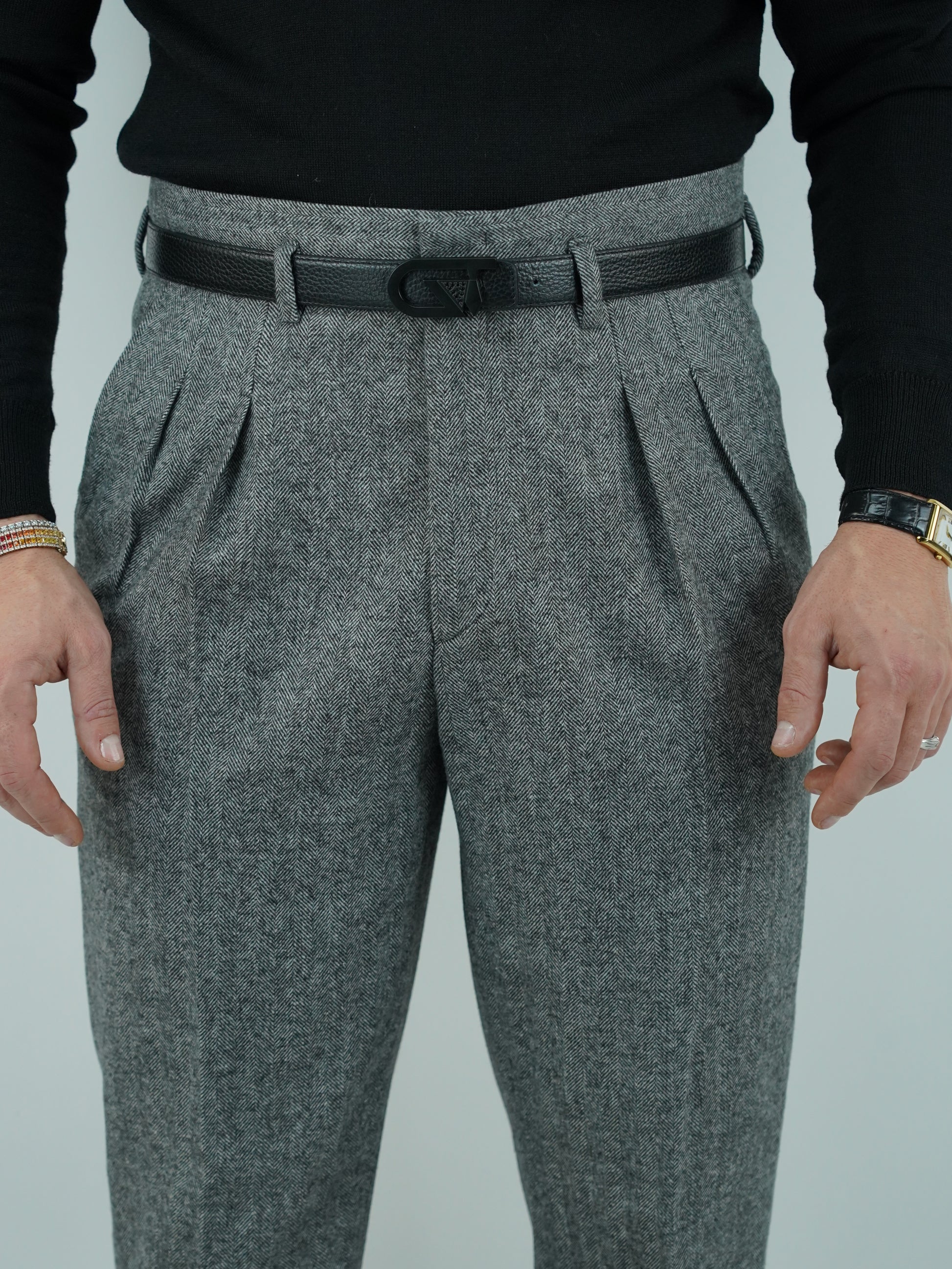 Gurkha grigio chiaro spigato con passanti