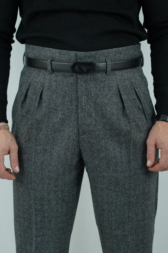 Gurkha grigio scuro spigato con passanti