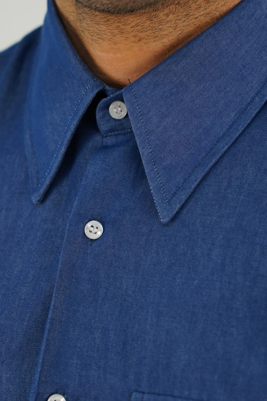 Camicia collo a vela jeans lavaggio scuro con tasche