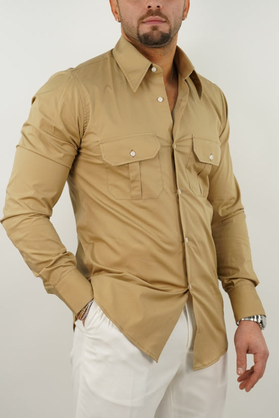 Camicia collo a vela biscotto con tasche