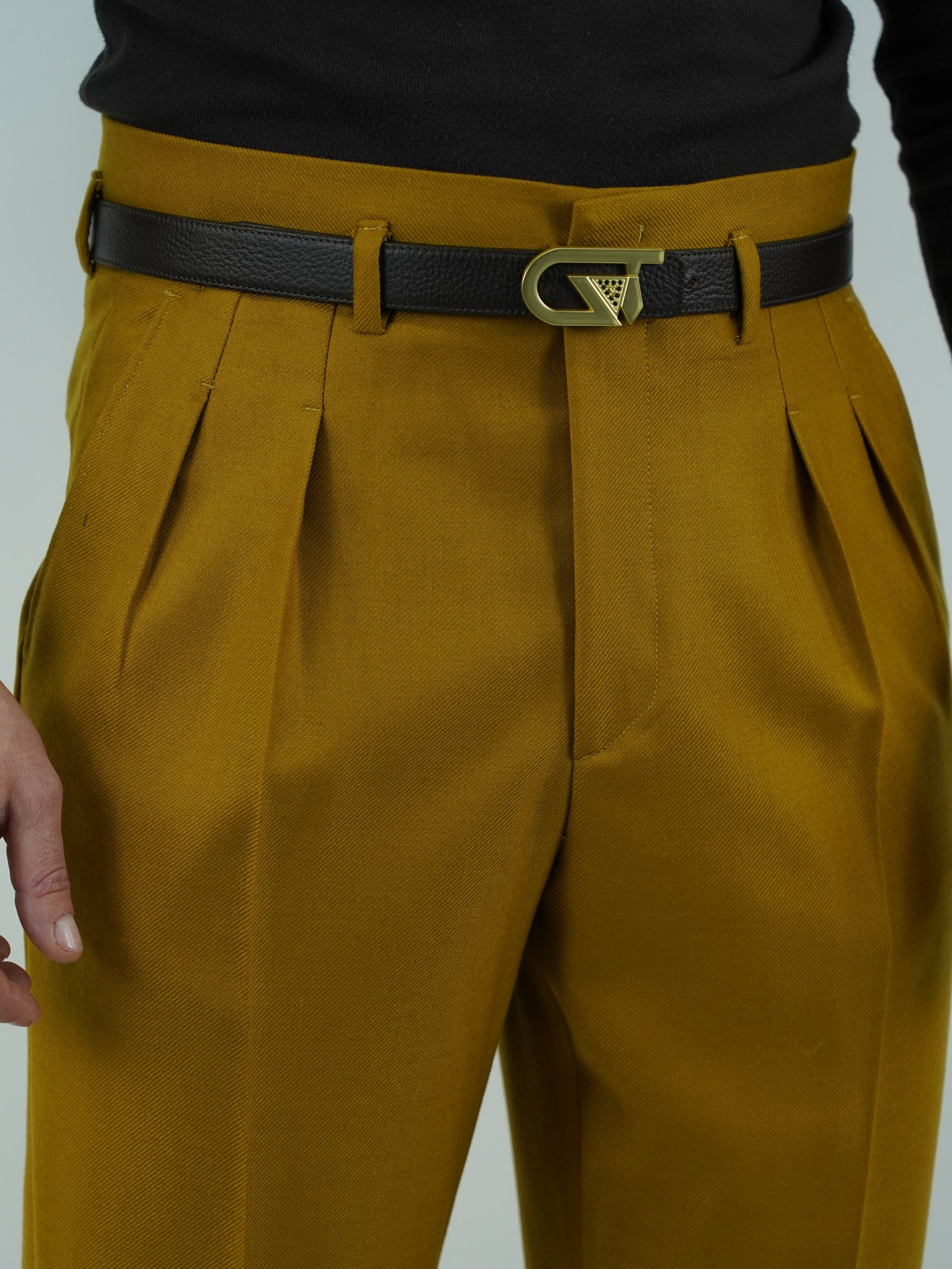 Gurkha senape diagonale con passanti