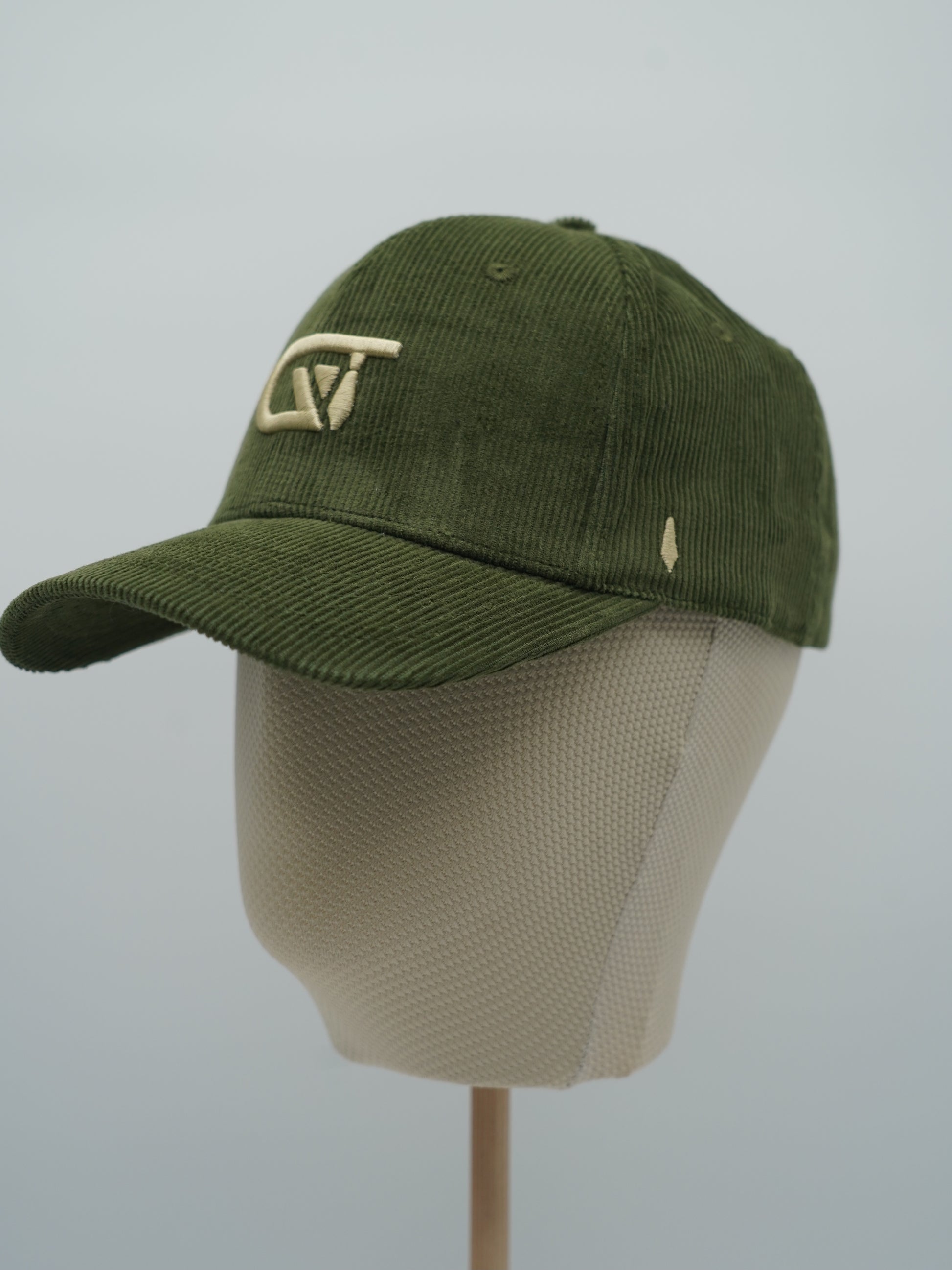 Cappello da baseball GT in velluto a coste verde oliva
