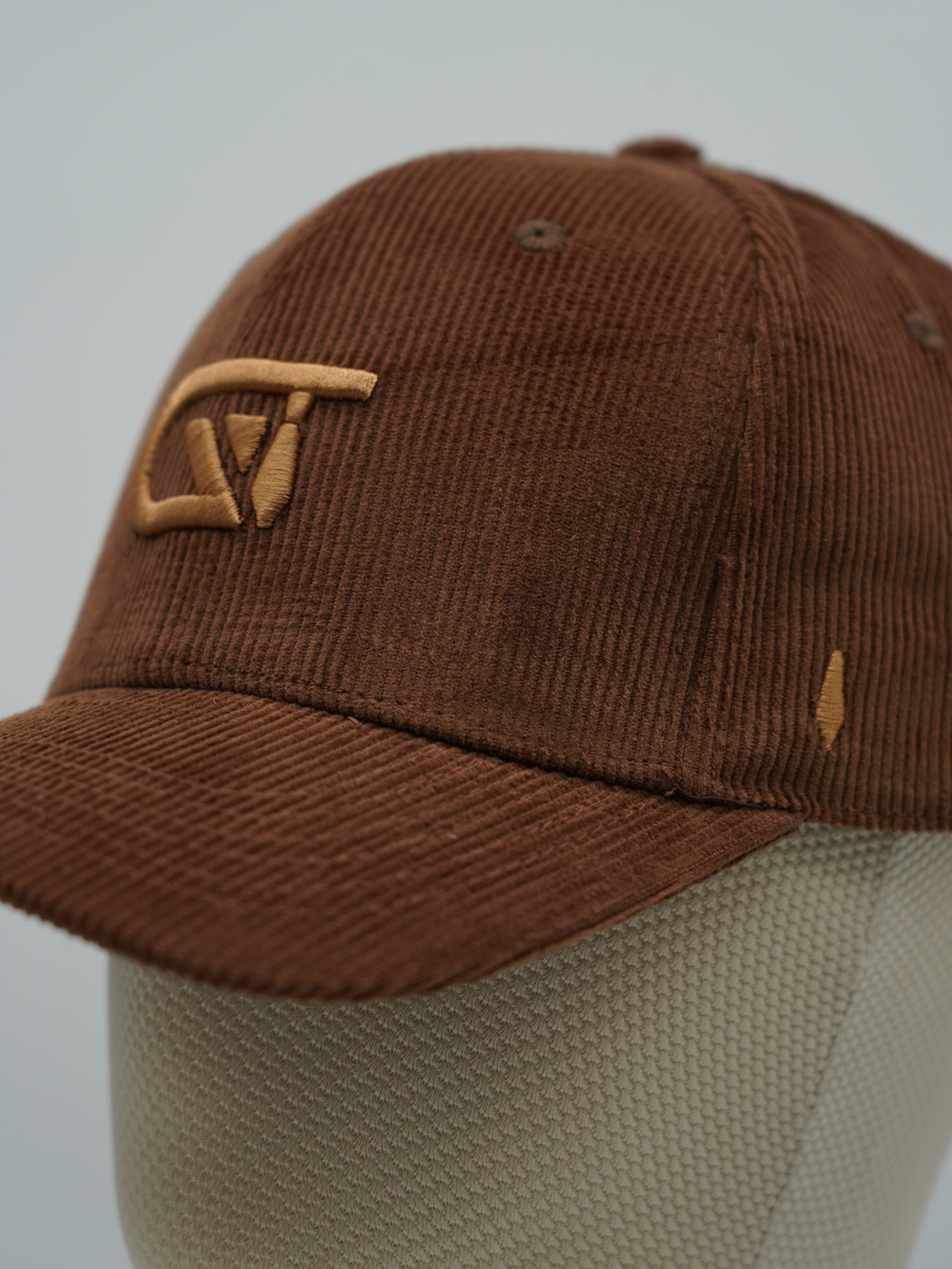 Cappello da baseball GT in velluto a coste marrone