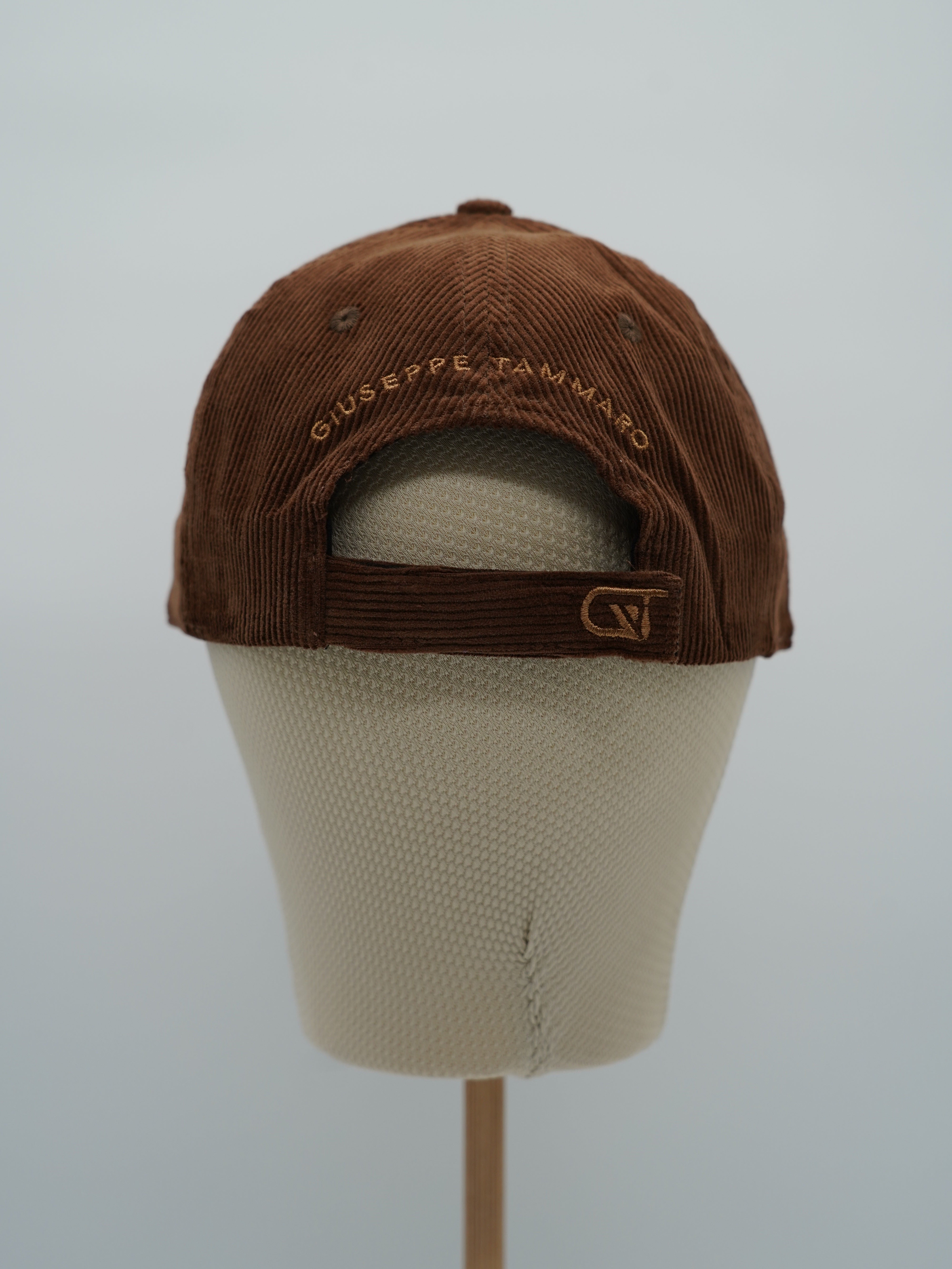 Cappello da baseball GT in velluto a coste marrone