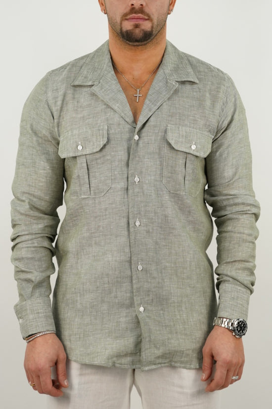 Camicia collo cubano lino verde con tasche