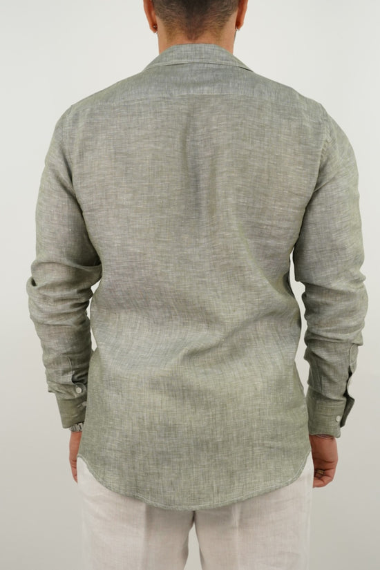 Camicia collo cubano lino verde con tasche