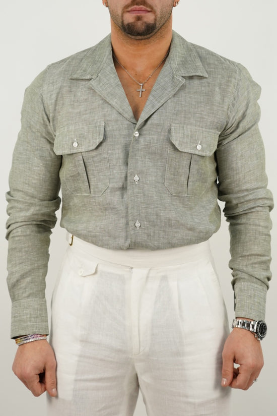 Camicia collo cubano lino verde con tasche