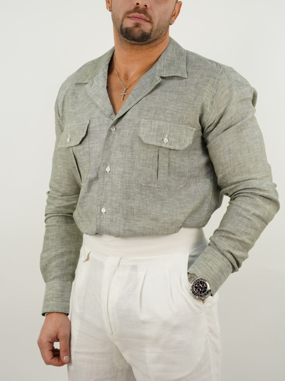 Camicia collo cubano lino verde con tasche