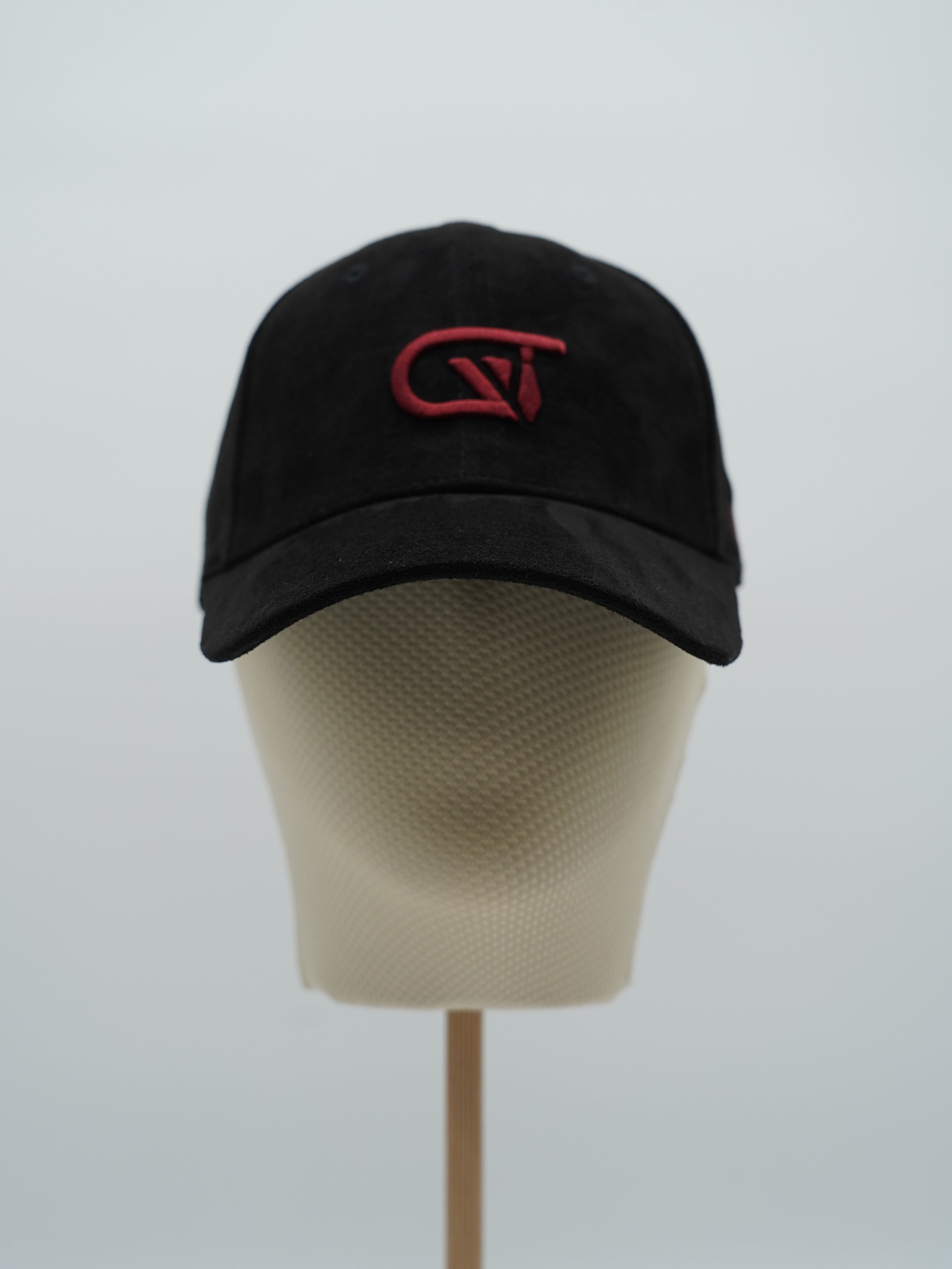 Cappello da baseball GT in camoscio nero