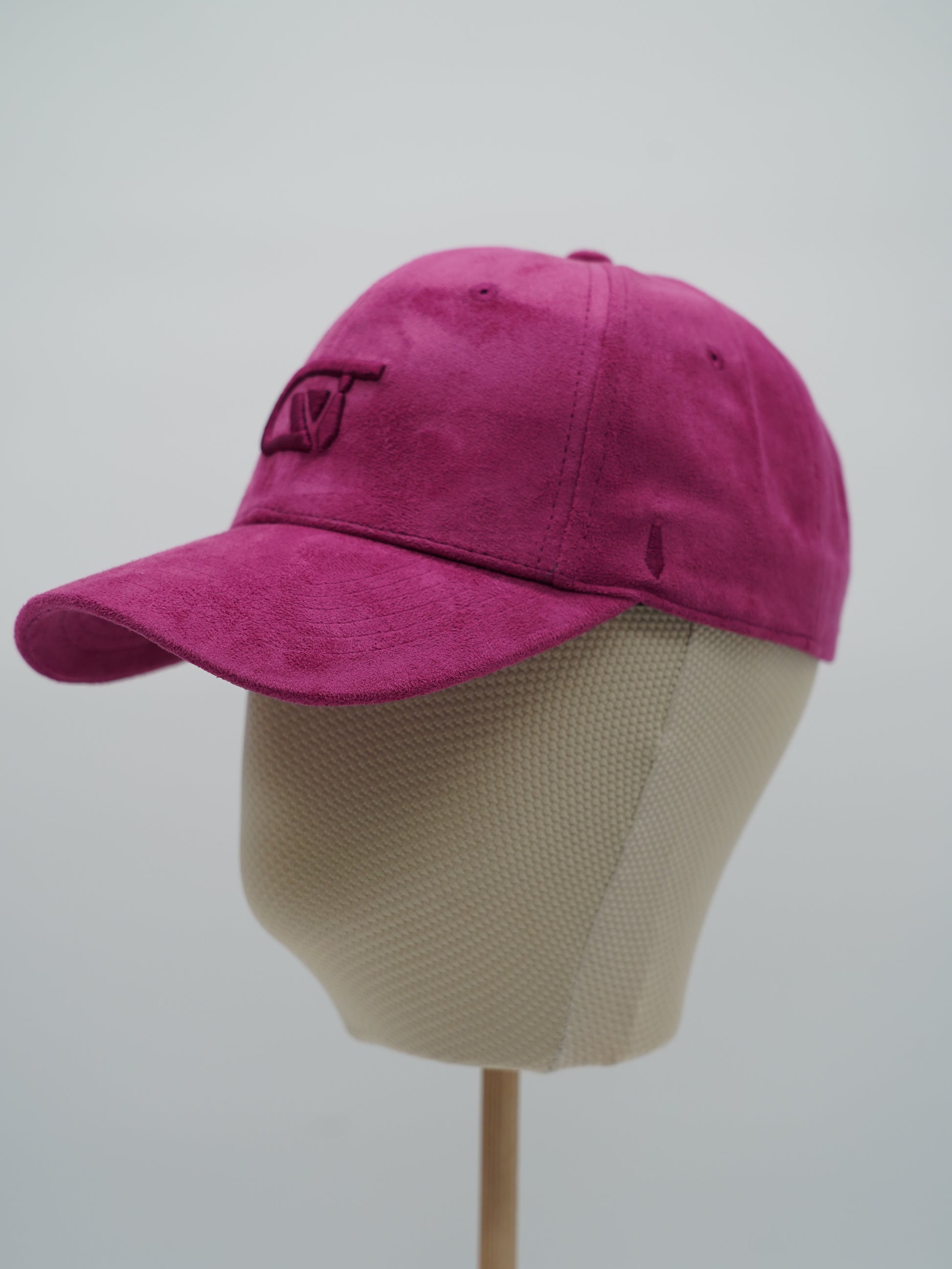 Cappello da baseball GT in camoscio porpora