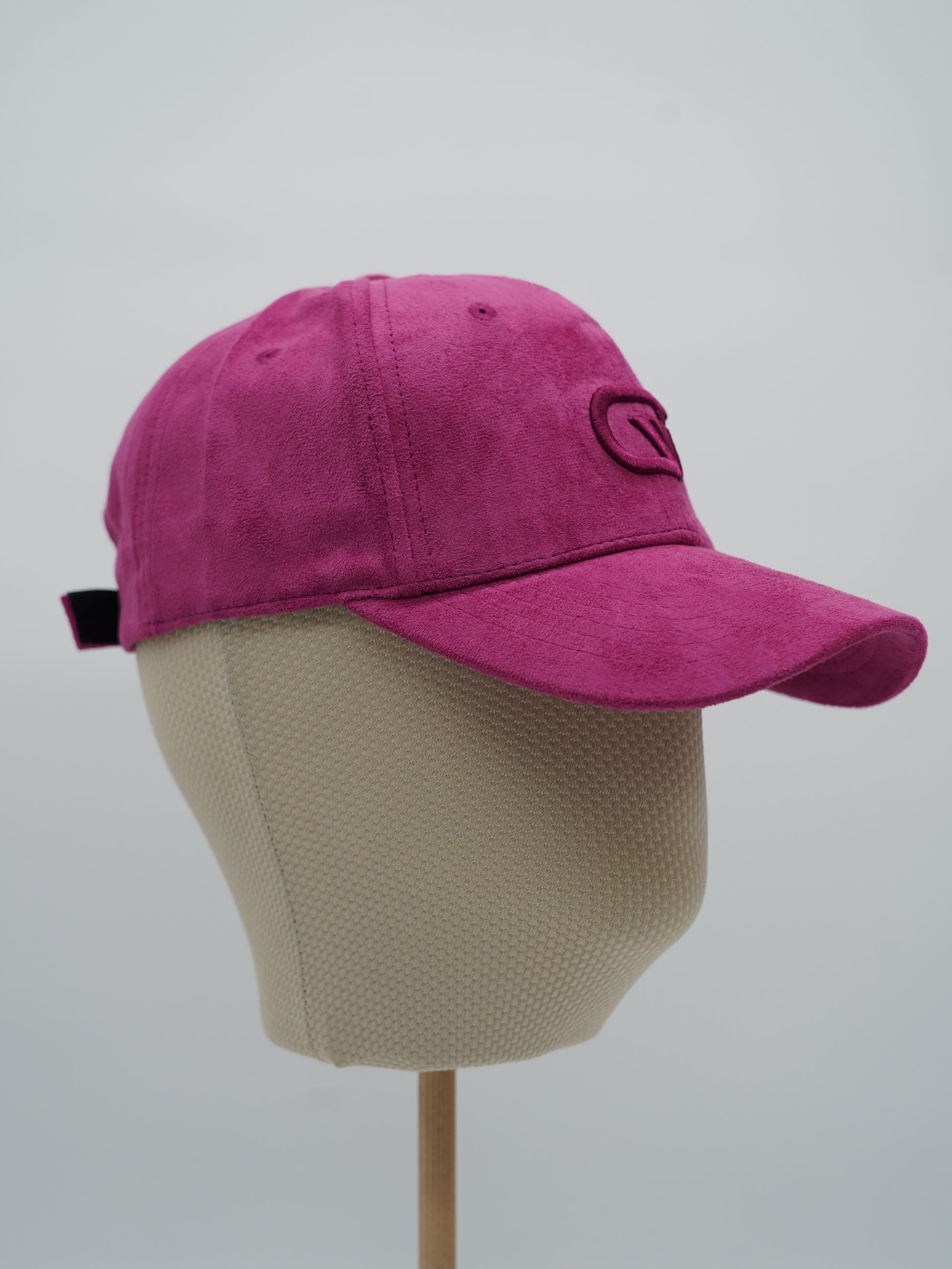 Cappello da baseball GT in camoscio porpora