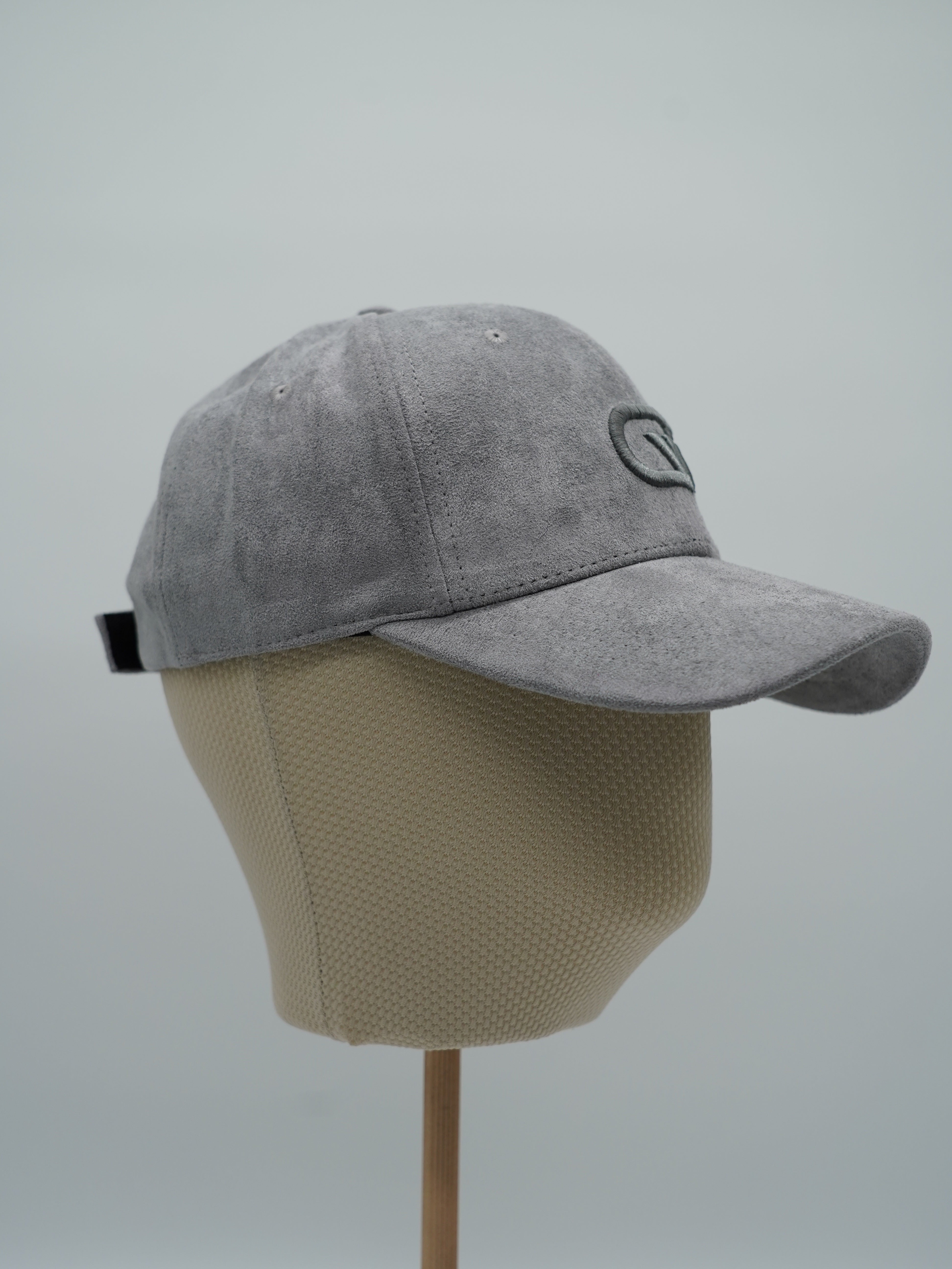 Cappello da baseball GT in camoscio grigio