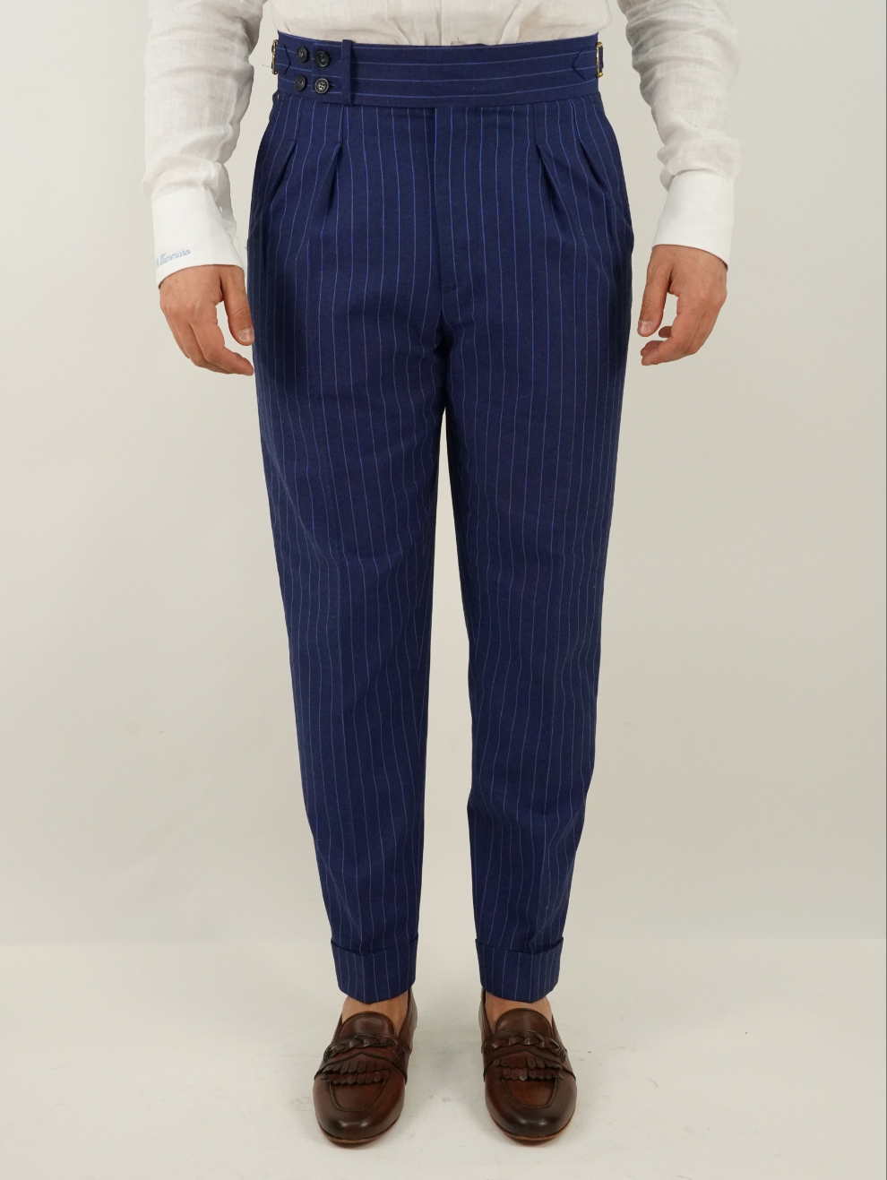 Gurkha blu gessato rigo azzurro con 4 bottoni e fibbie stringenti laterali