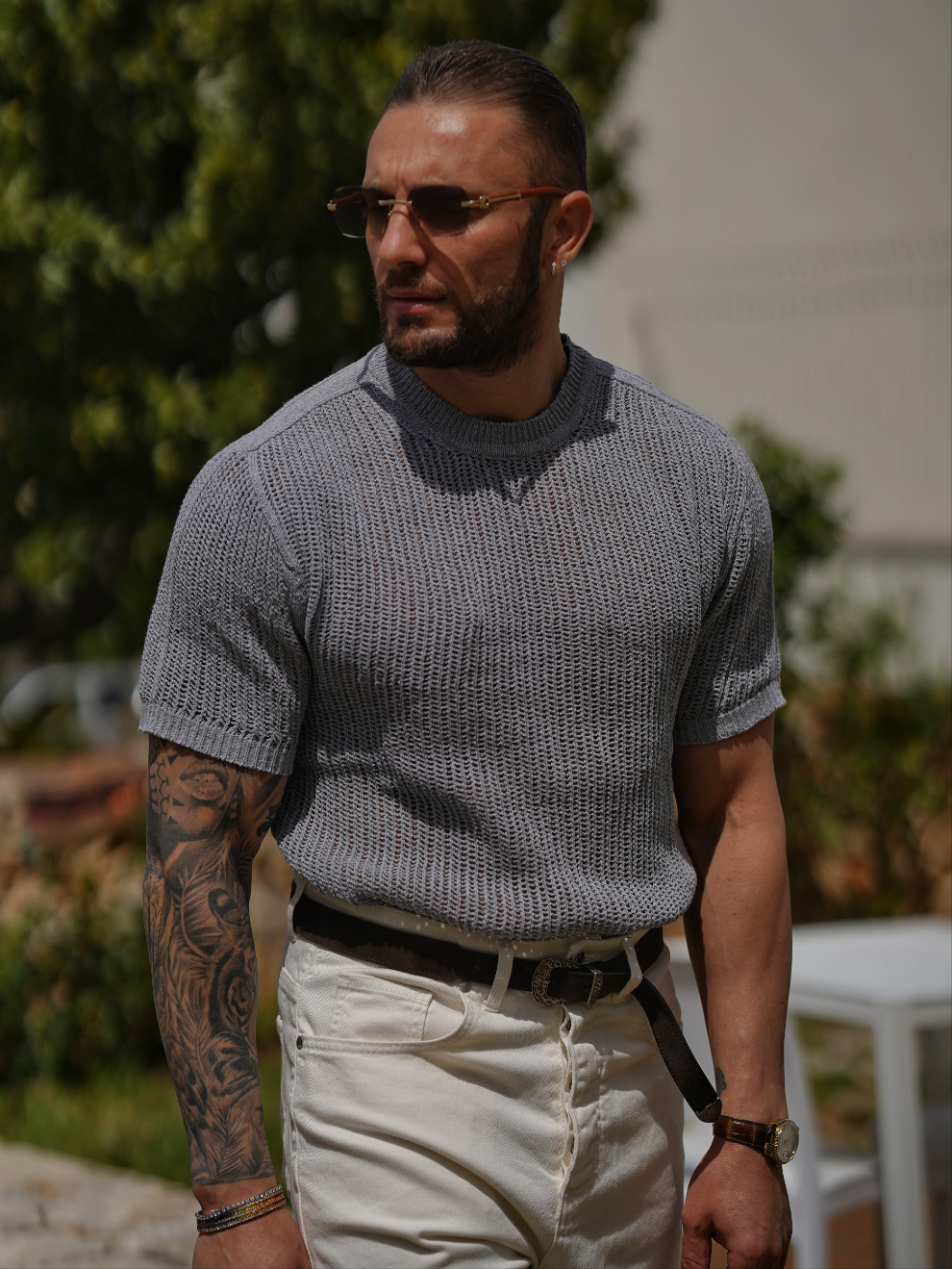 T-shirt forata grigio fumo