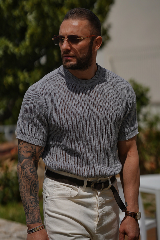 T-shirt forata grigio fumo
