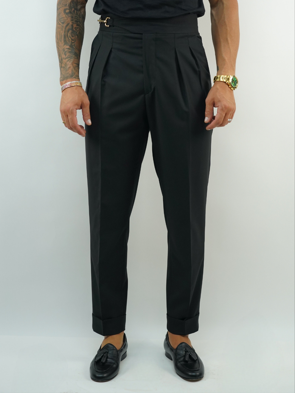 Gurkha royal nero con gancio oro