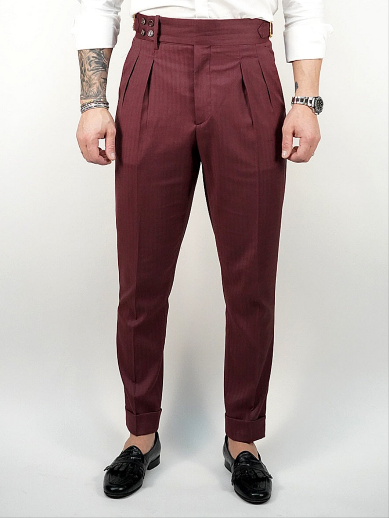 Gurkha Rubino con 4 bottoni e fibbie stringenti laterali