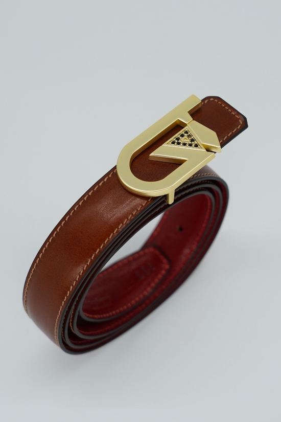 Cintura GT reversibile 2,5cm in pelle di vitello primo fiore tamponato a mano rosso Inglese/cuoio con fibbia oro satinato