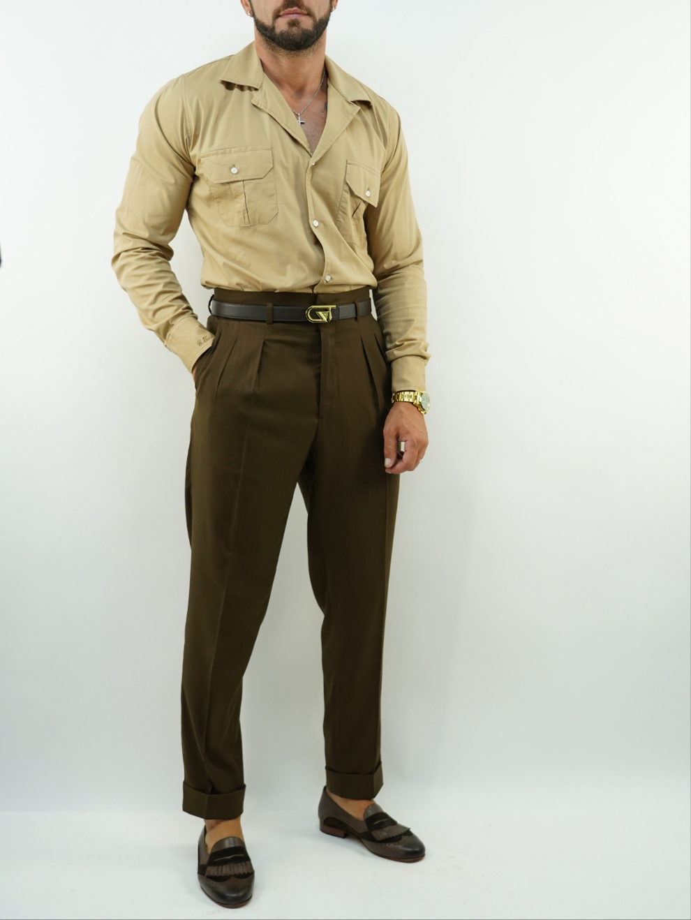 Camicia collo cubano biscotto con tasche