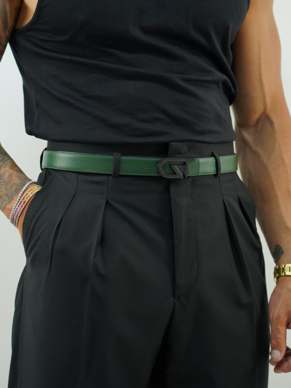 Cintura GT reversibile 2,5cm in pelle di vitello primo fiore nera/verde con fibbia nera opaca