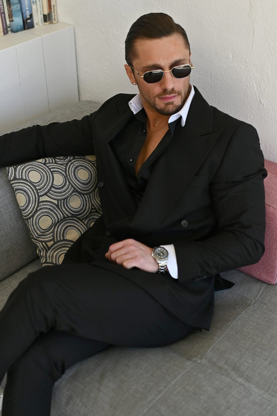 Camicia collo a vela fondo nero