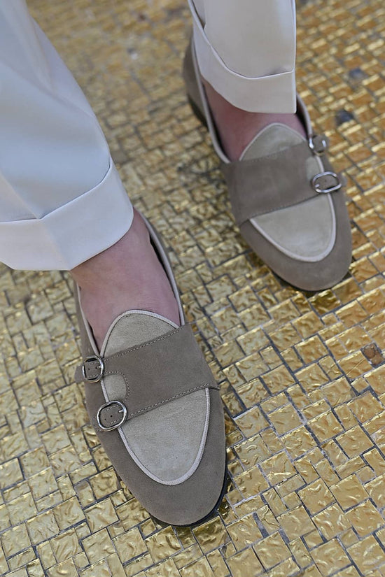 Mocassino doppia fibbia tortora/beige