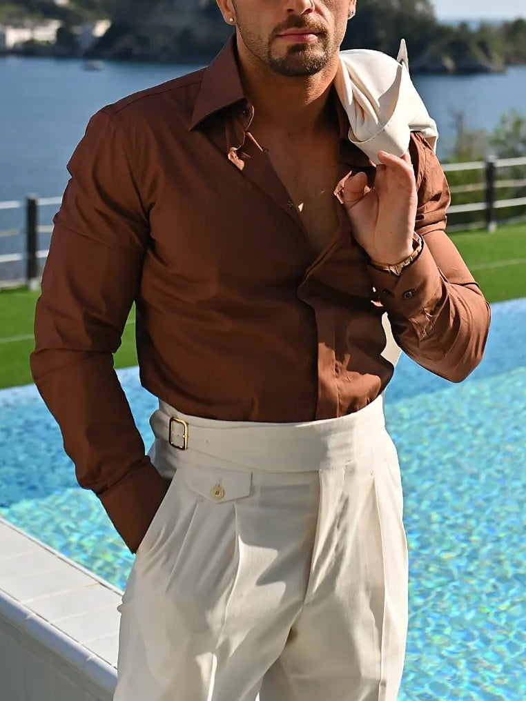 Camicia collo a vela con bottoni a scomparsa sigaro