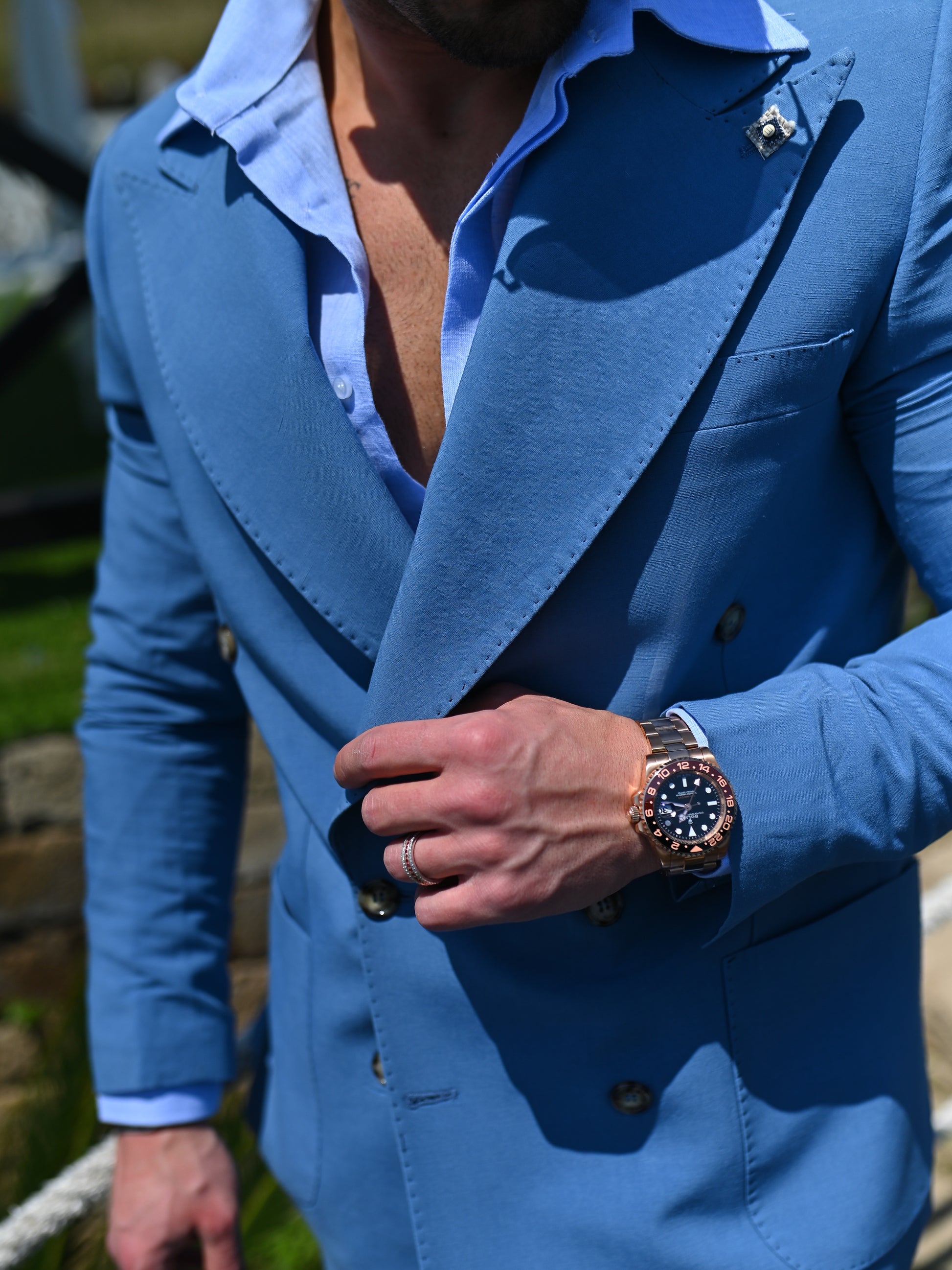Camicia azzurra collo a vela 100% lino
