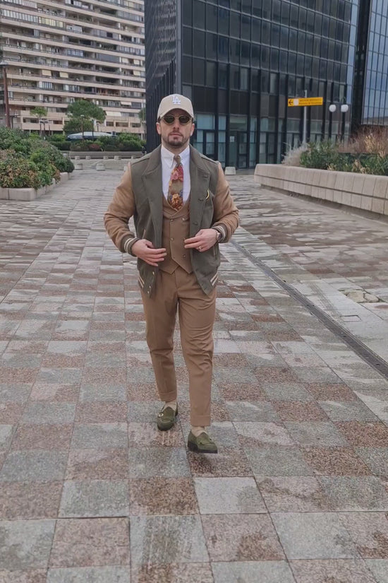 College verde e beige