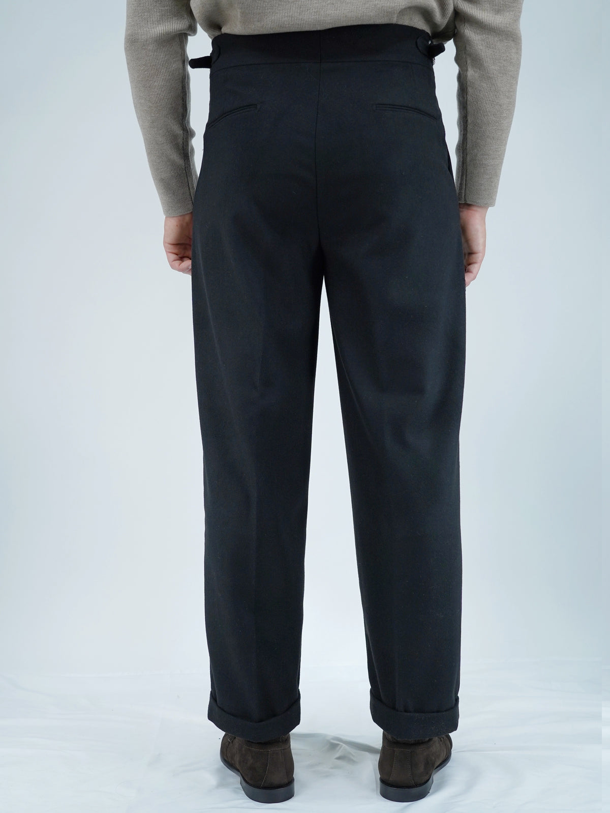 Gurkha Heritage Biforcato In Flanella - Fondo 22/25cm | Doppia Fibbia Regolabile | Nero