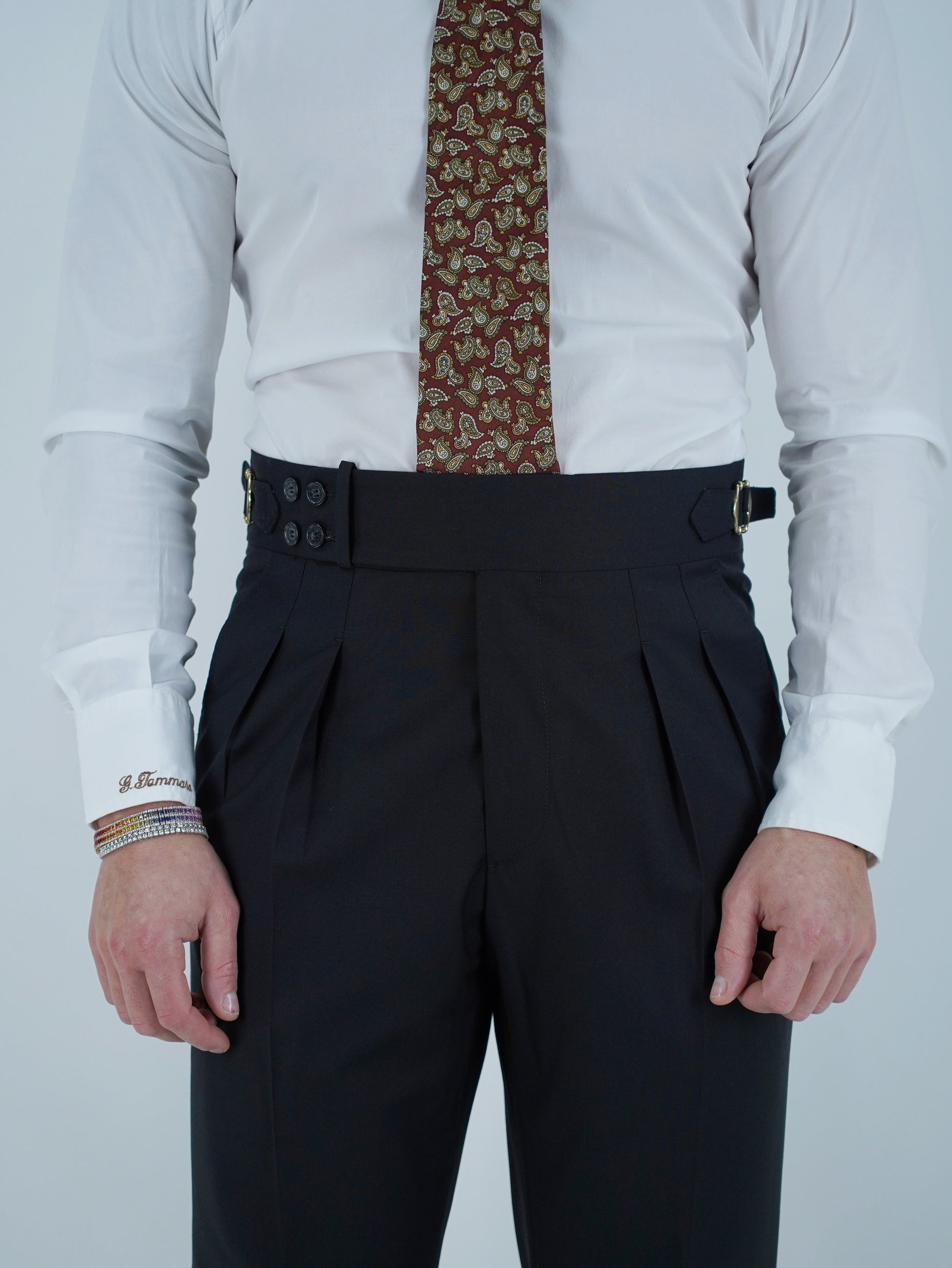 Gurkha Signature 4 bottoni - Fondo 17/20cm | Doppia Fibbia Regolabile | Nero Corvino