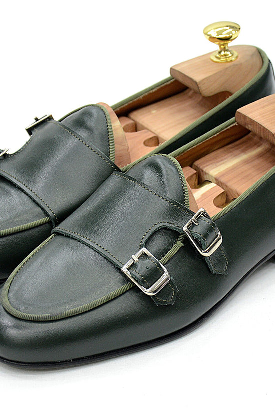 Mocassino doppia fibbia verde