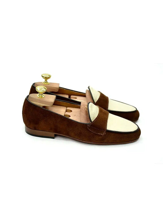 Mocassino bicolore con benda