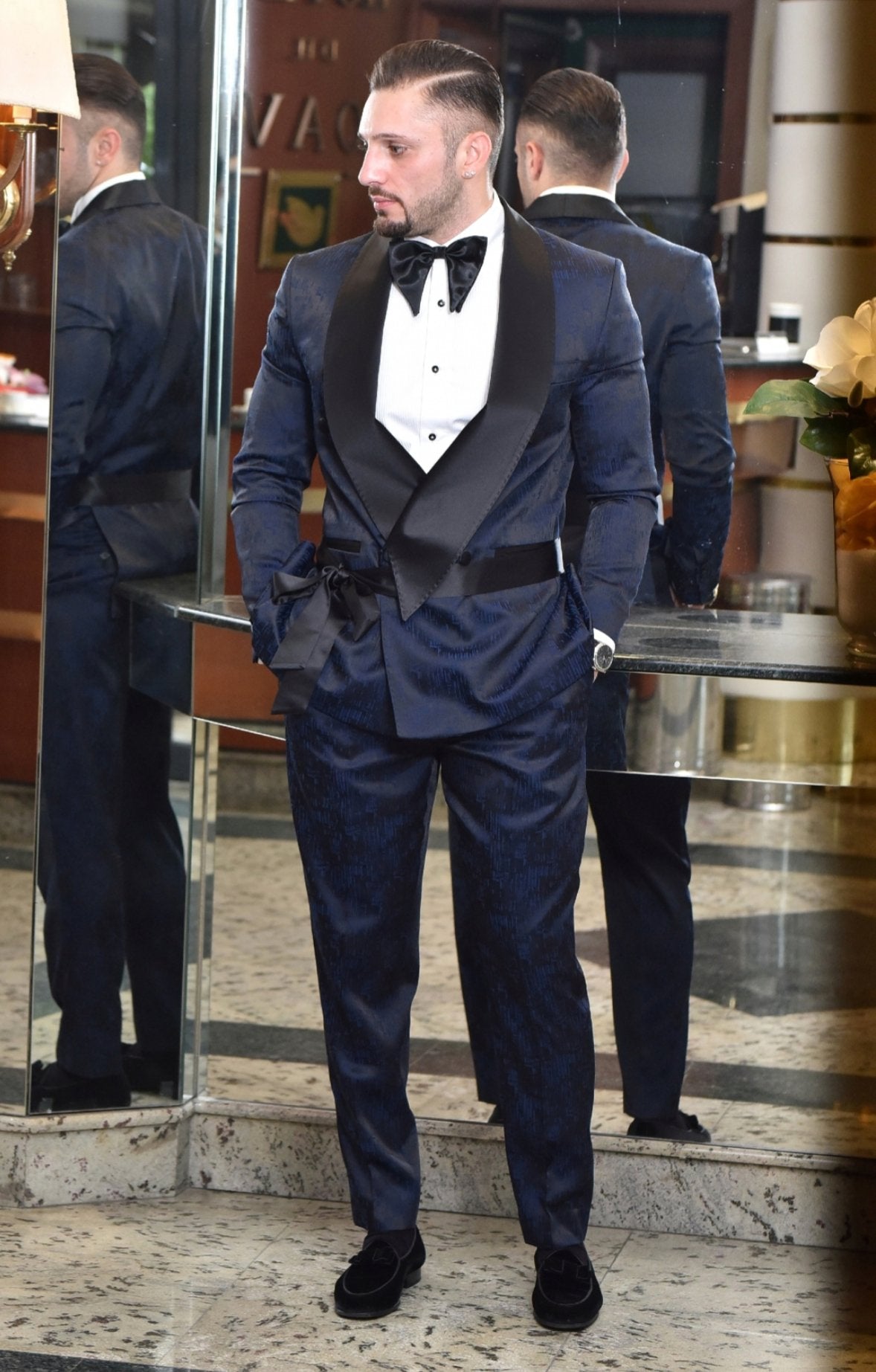 Smoking sciallato doppiopetto damascato con cintura