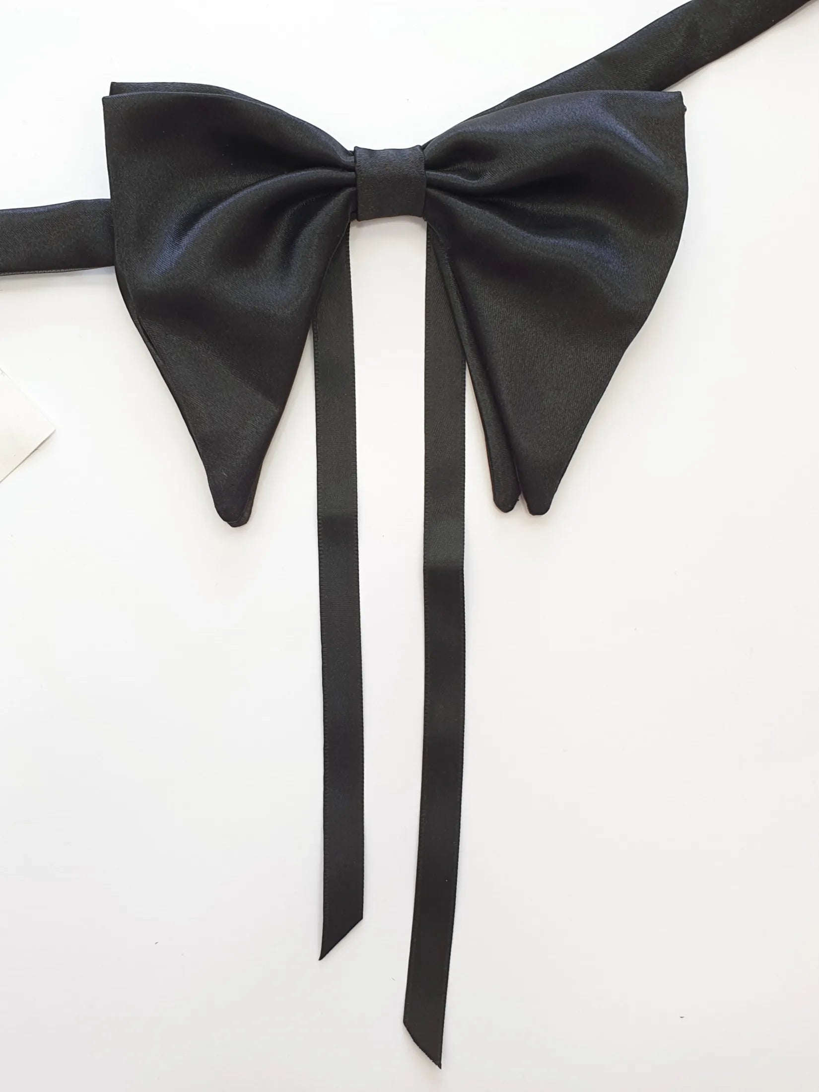 Papillon modello batman in raso nero