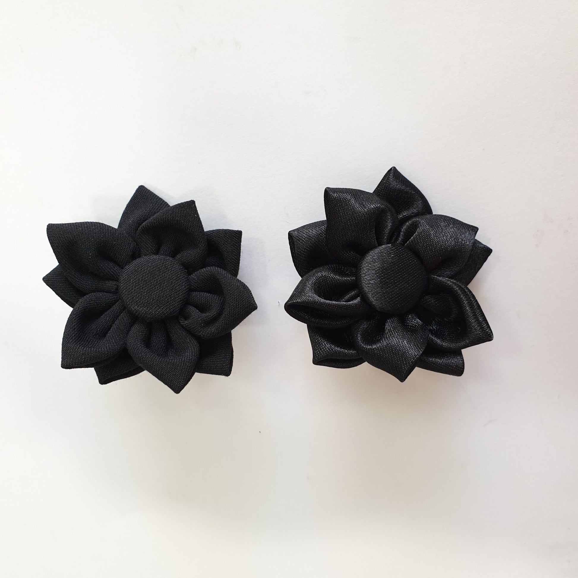 Papillon modello batman in raso nero