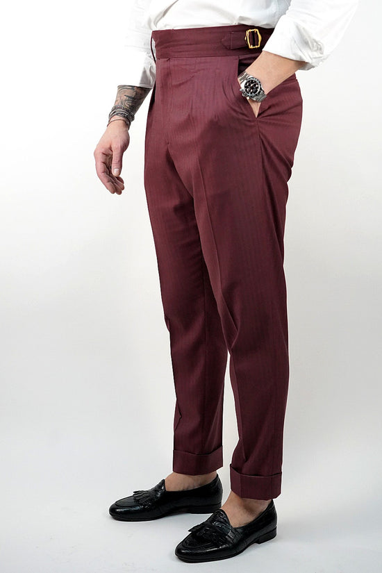 Gurkha Rubino con 4 bottoni e fibbie stringenti laterali