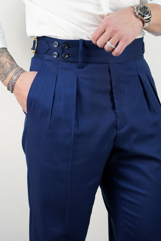 Gurkha Blu Zaffiro con 4 bottoni e fibbie stringenti laterali