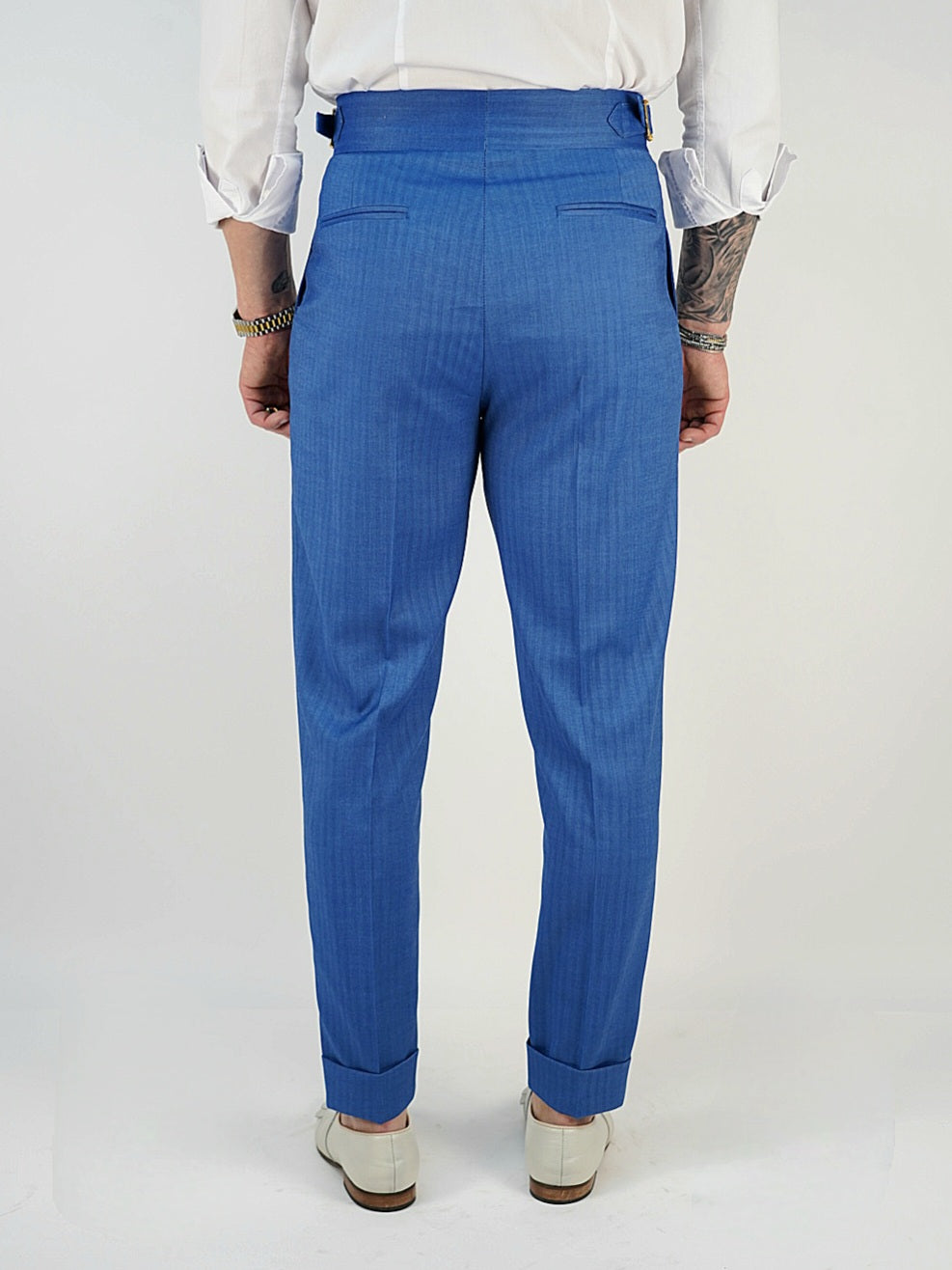 Gurkha Topazio Azzurro con 4 bottoni e fibbie stringenti laterali