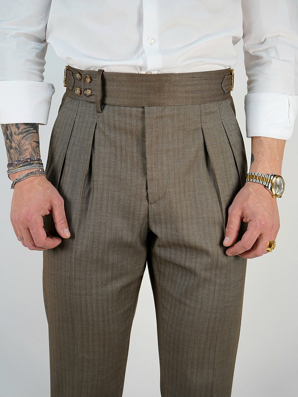 Gurkha Moro con 4 bottoni e fibbie stringenti laterali