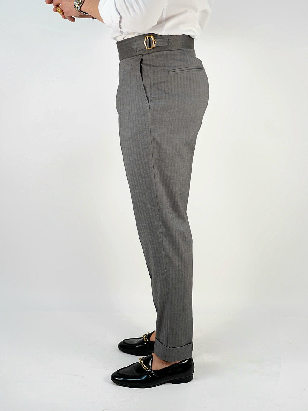 Gurkha Grigio Cenere con 4 bottoni e fibbie stringenti laterali