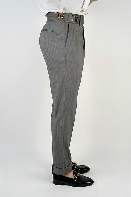 Gurkha Grigio Cenere con 4 bottoni e fibbie stringenti laterali